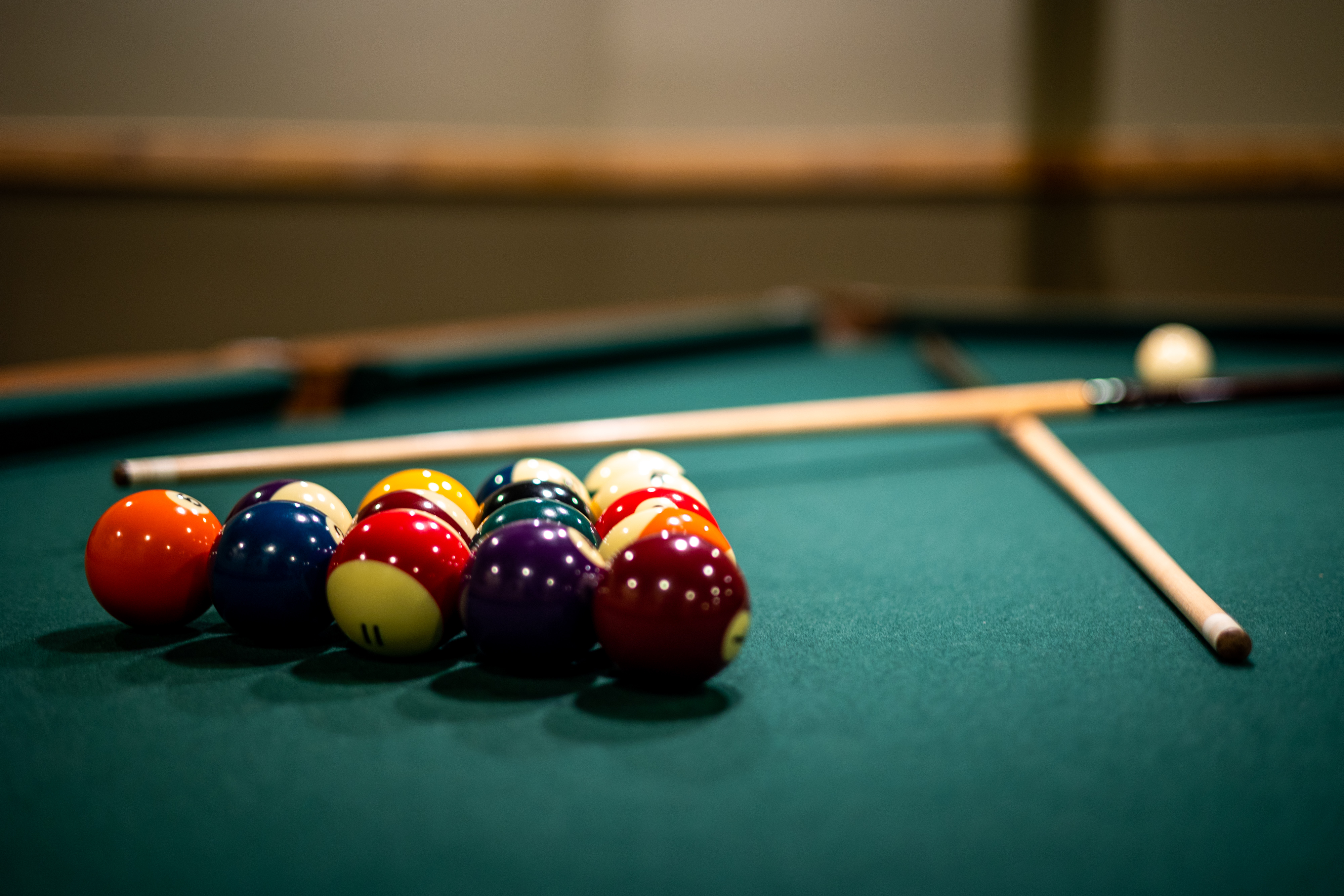 Captains Snooker Club | Premium Snooker Experience in Mississauga